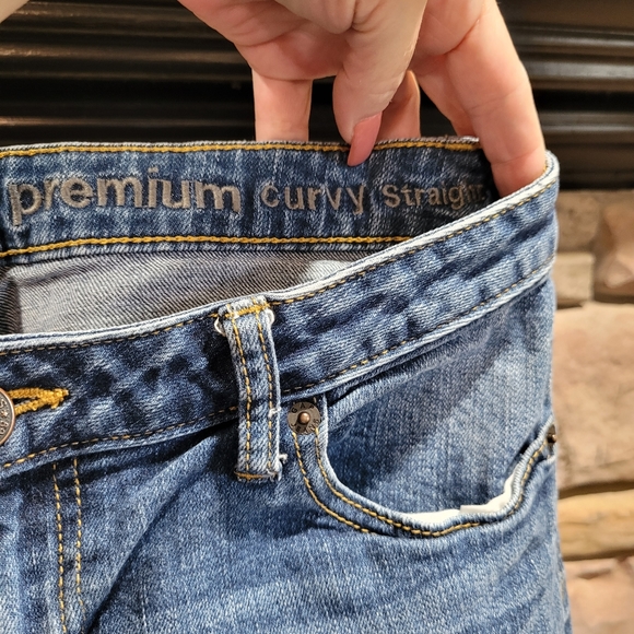 GAP premium curvy straight jeans Size 8/29A - Picture 4 of 5